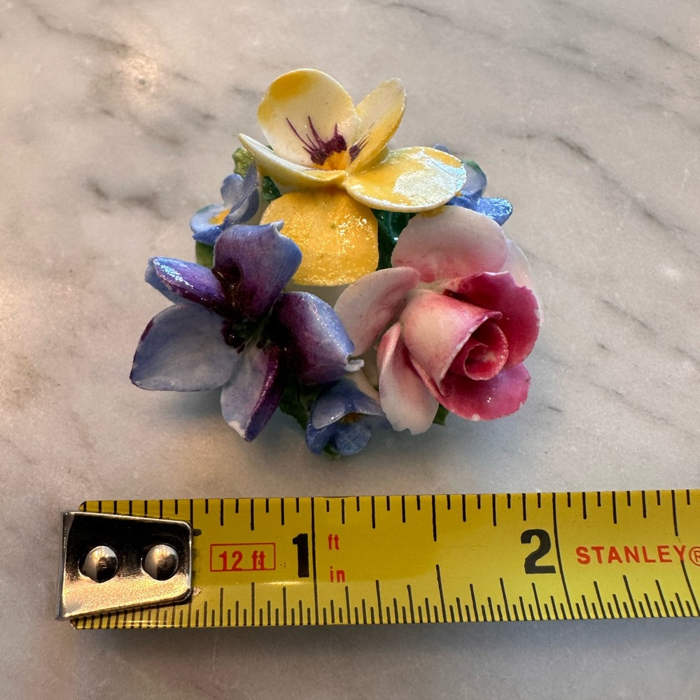 Kildare porcelain Floral Multicolor Brooch